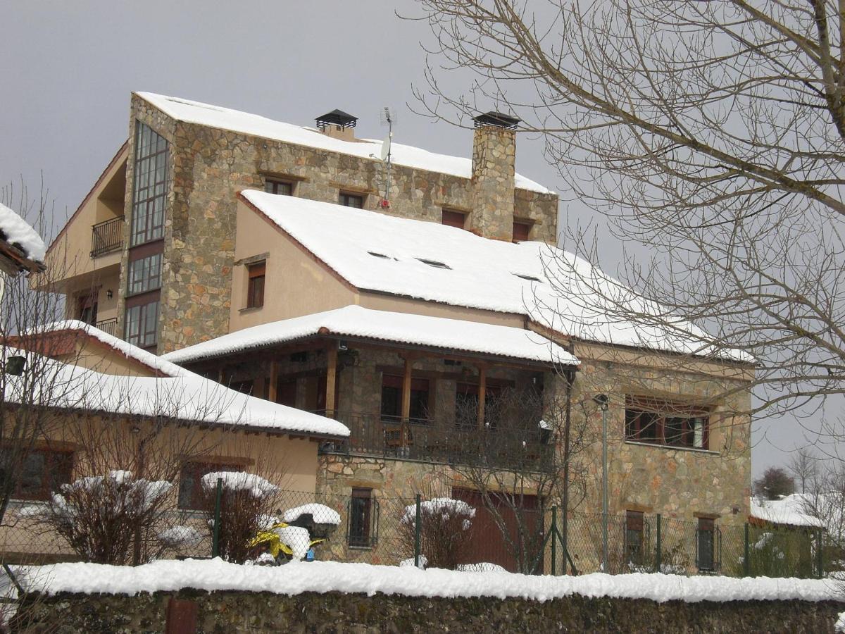Hotel Rural Valle Del Tuejar Таранилья Экстерьер фото