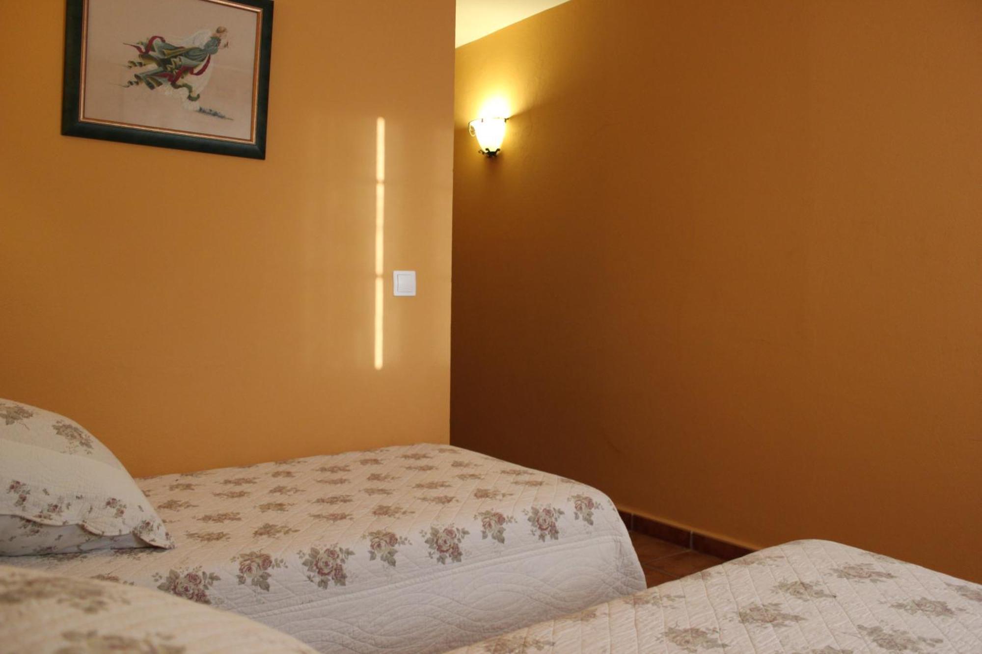 Hotel Rural Valle Del Tuejar Таранилья Номер фото